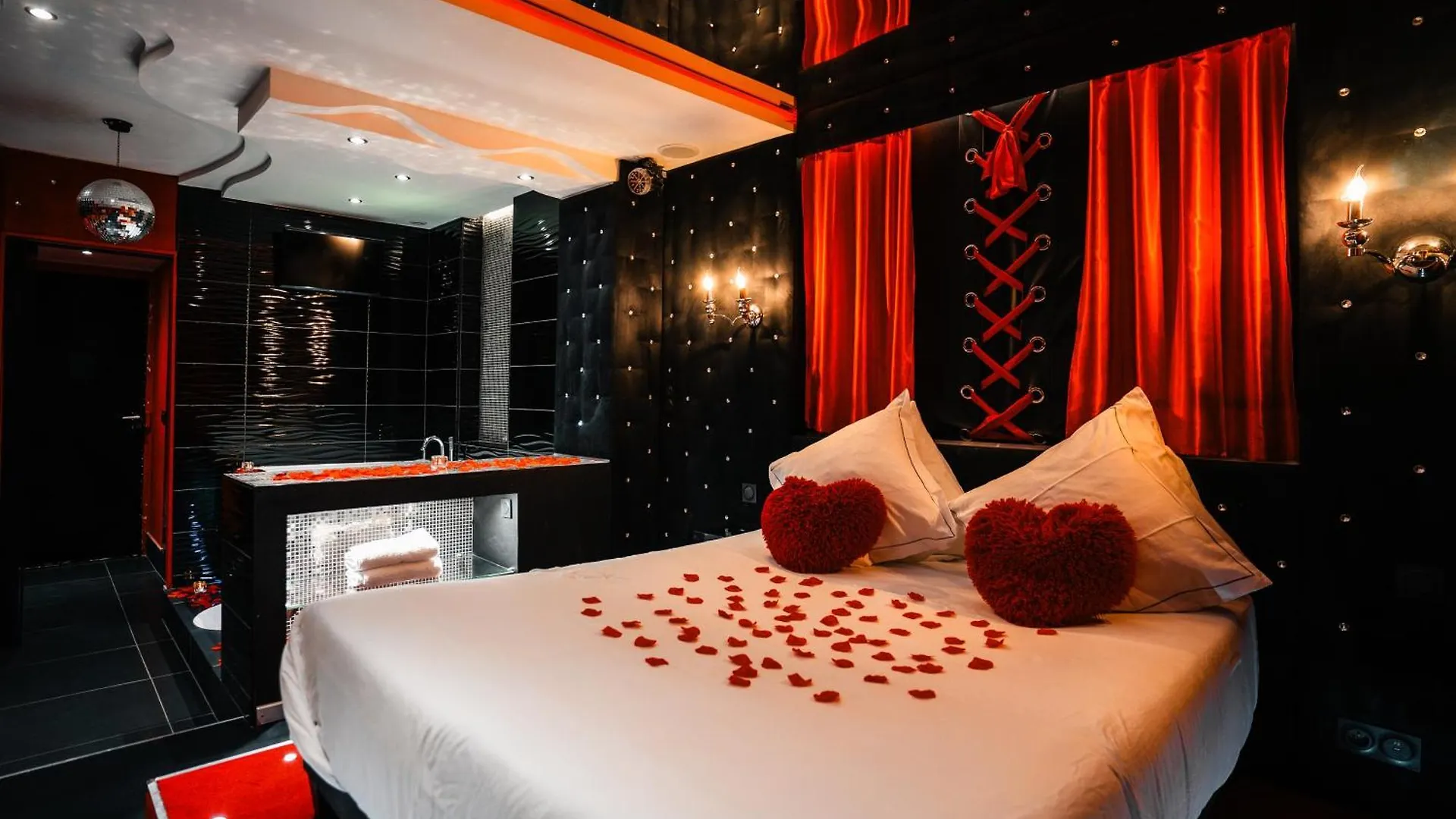 Le Cabaret Vip Spa Λυών 0*,  Γαλλία