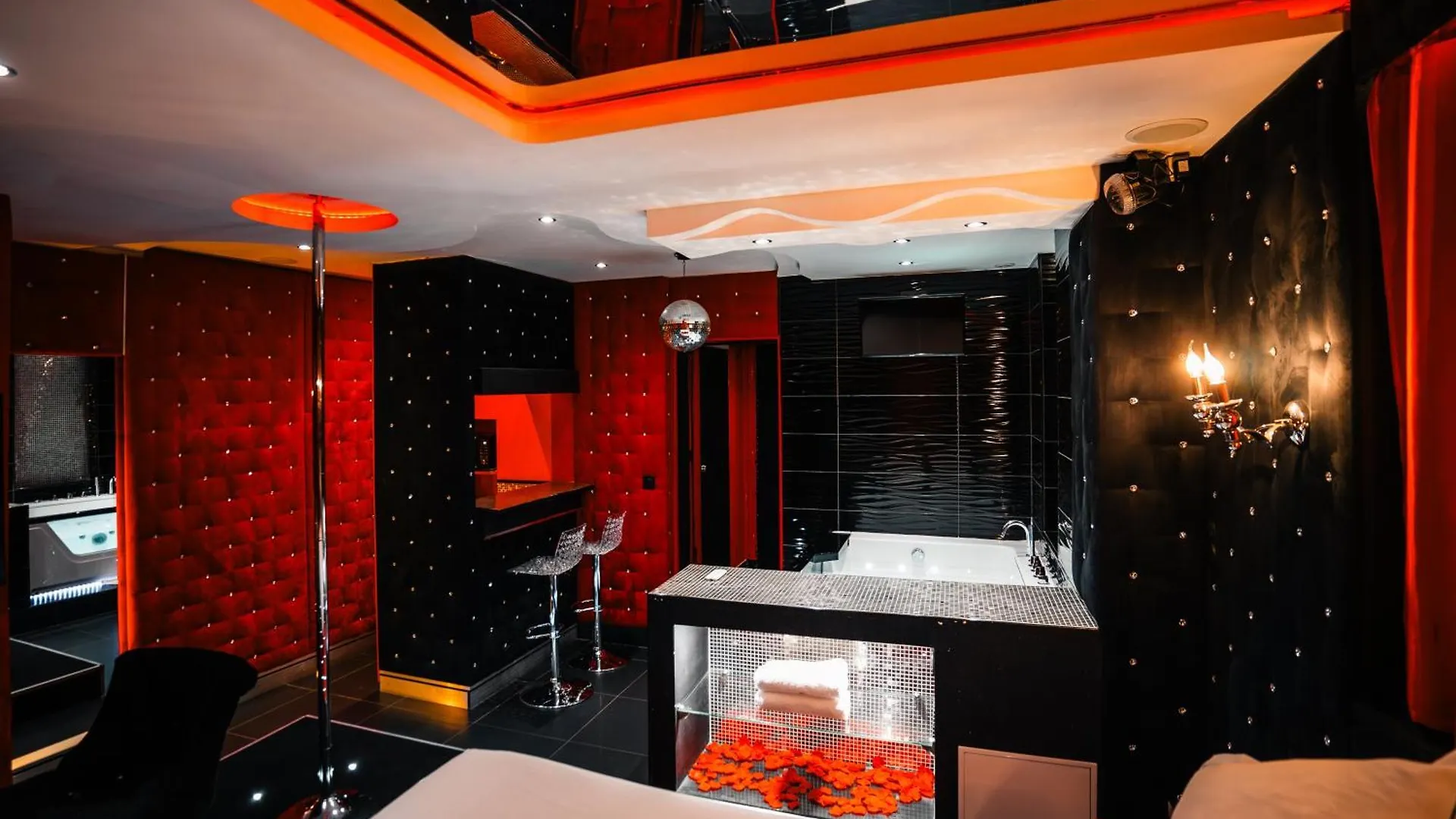 Le Cabaret Vip Spa Lyon